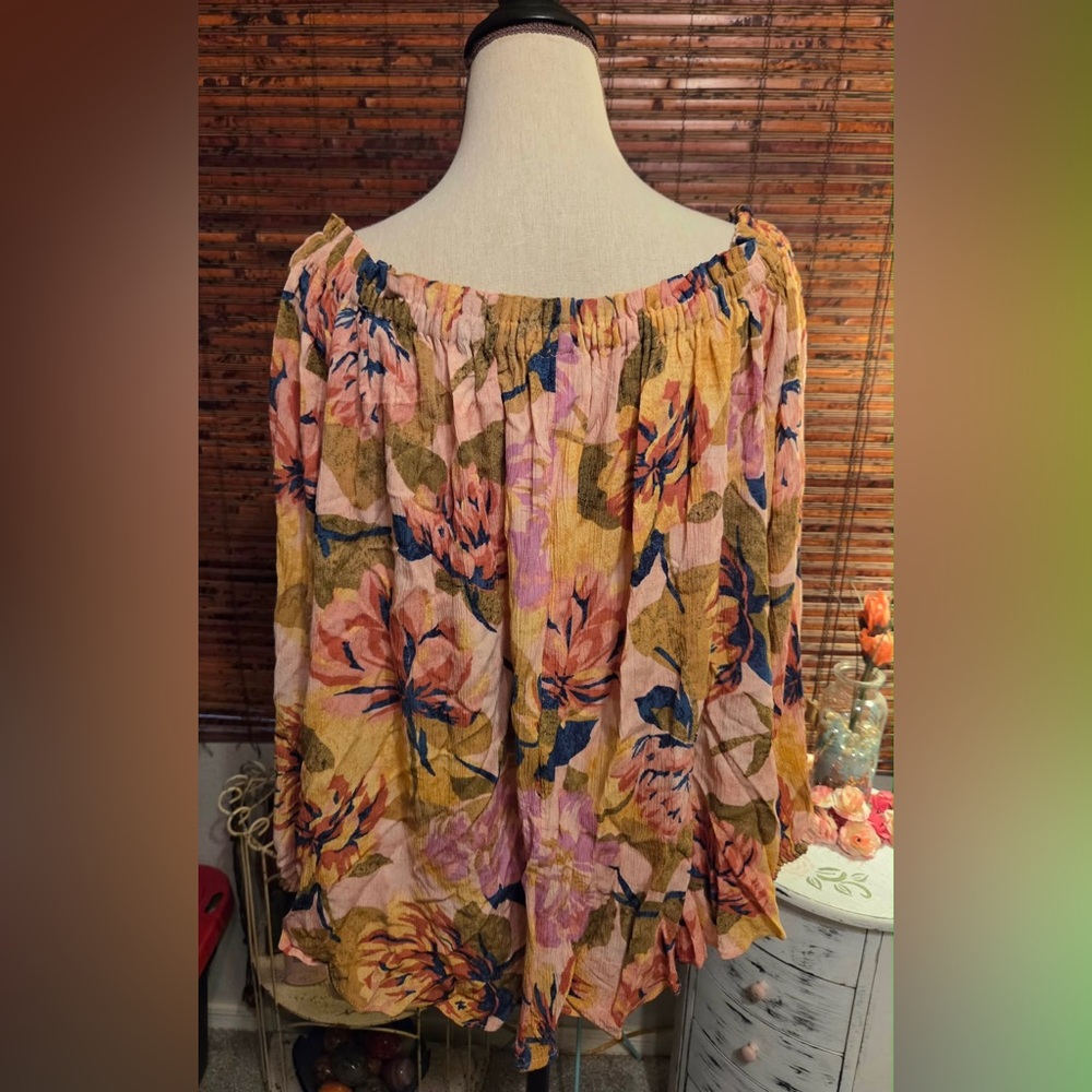 Terra & Sky Floral Off-Shoulder Tunic in Pink, Mustard & Navy - Picture 3 of 9